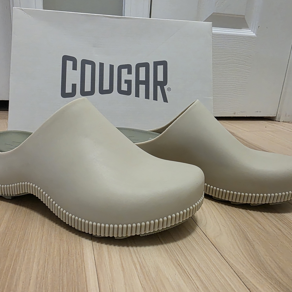 Cougar Cream Slip-On Footwear